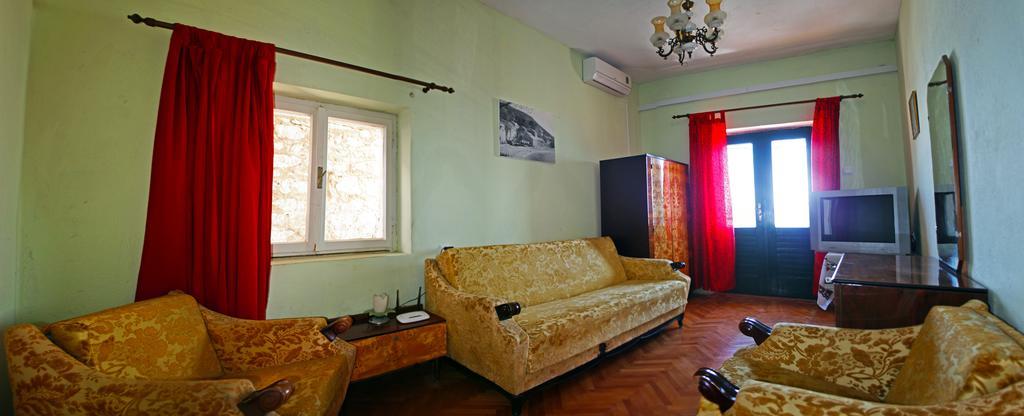Hrstich Apartments Drasnice Kamer foto
