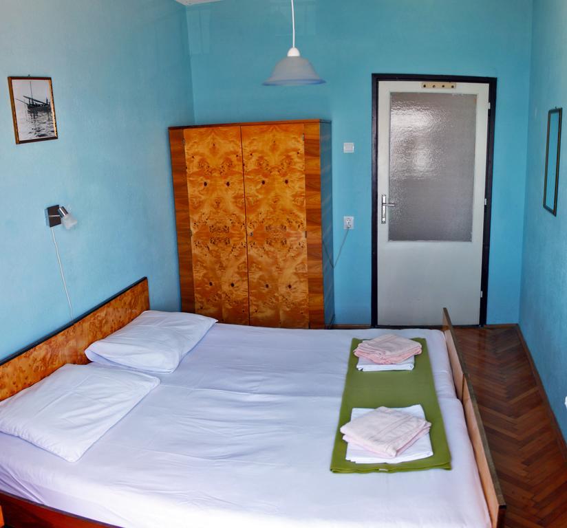 Hrstich Apartments Drasnice Kamer foto