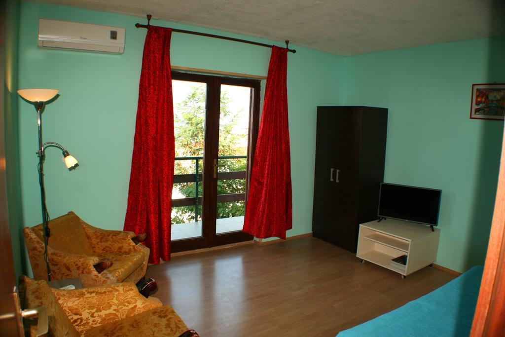 Hrstich Apartments Drasnice Kamer foto